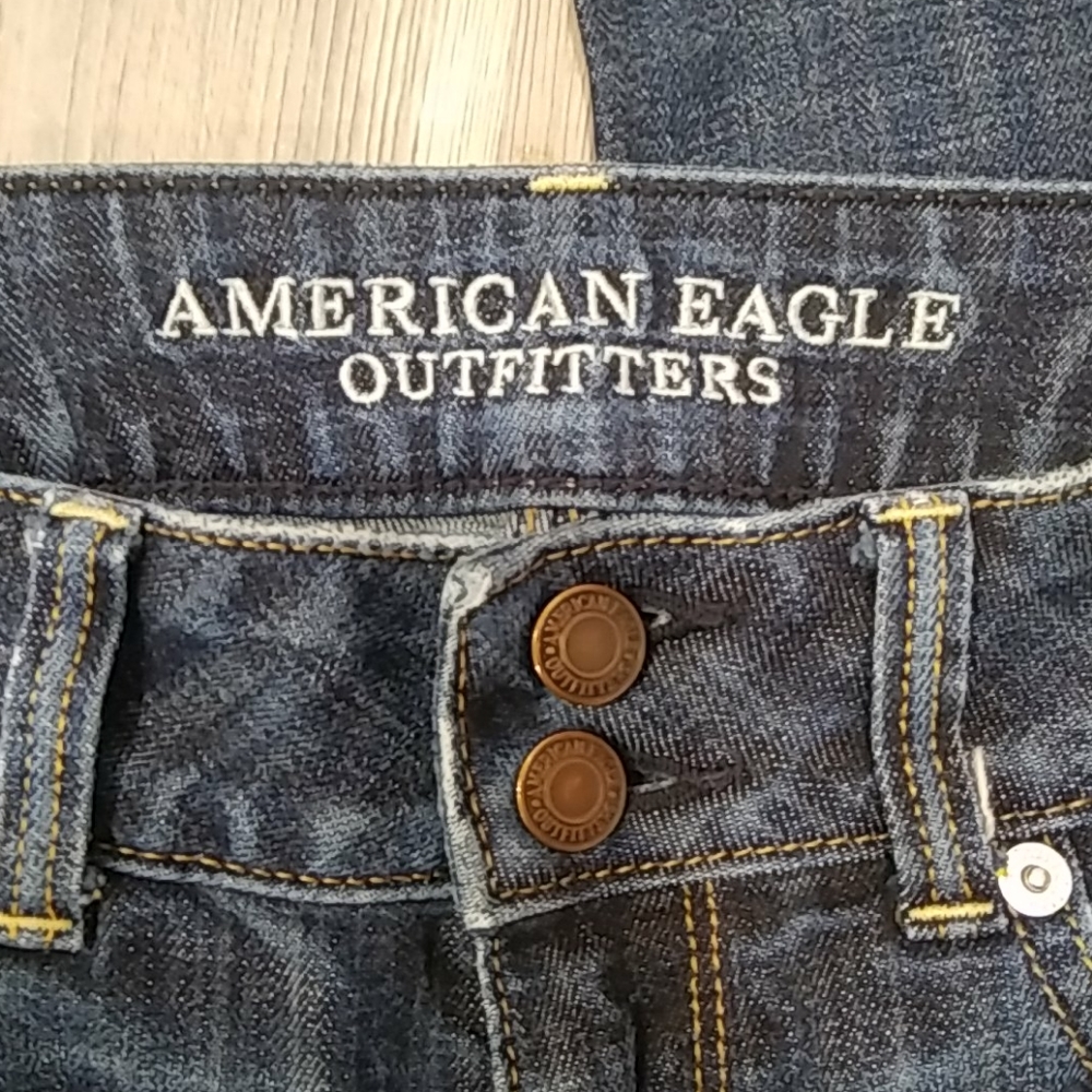 AE Artist Crop Jeans